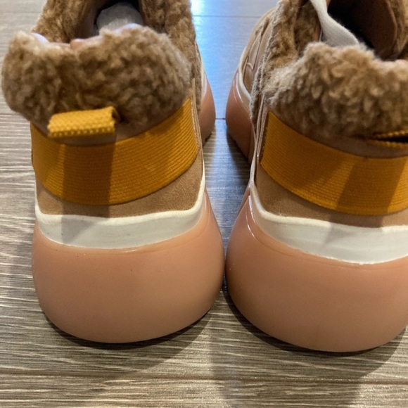 New Seychelles I’ll Be there Leather Shearling Neutral Boho Athleisure Sneaker - Picture 13 of 14